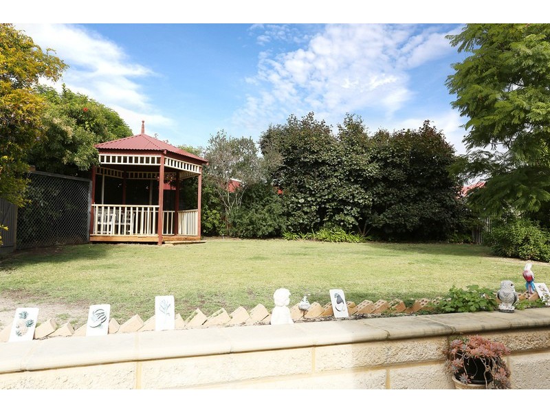 34 Horseshoe circuit, Henley Brook WA 6055