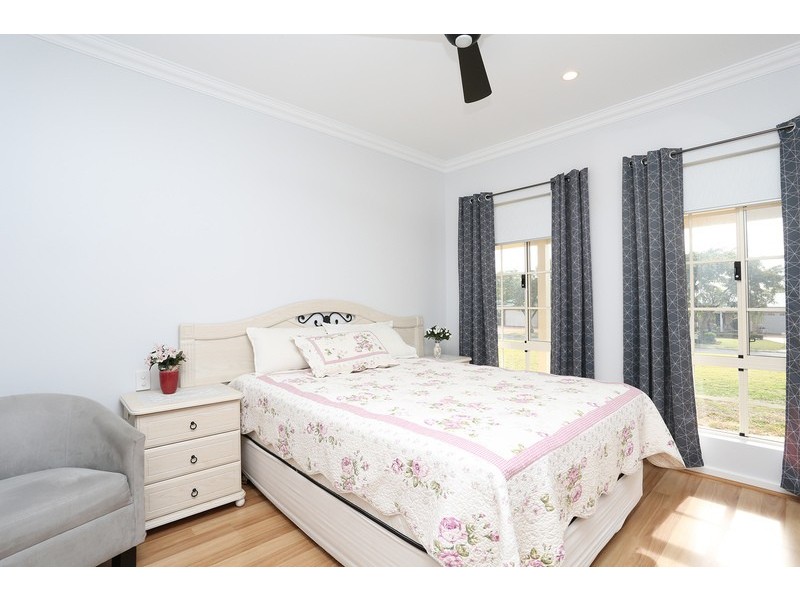 34 Horseshoe circuit, Henley Brook WA 6055