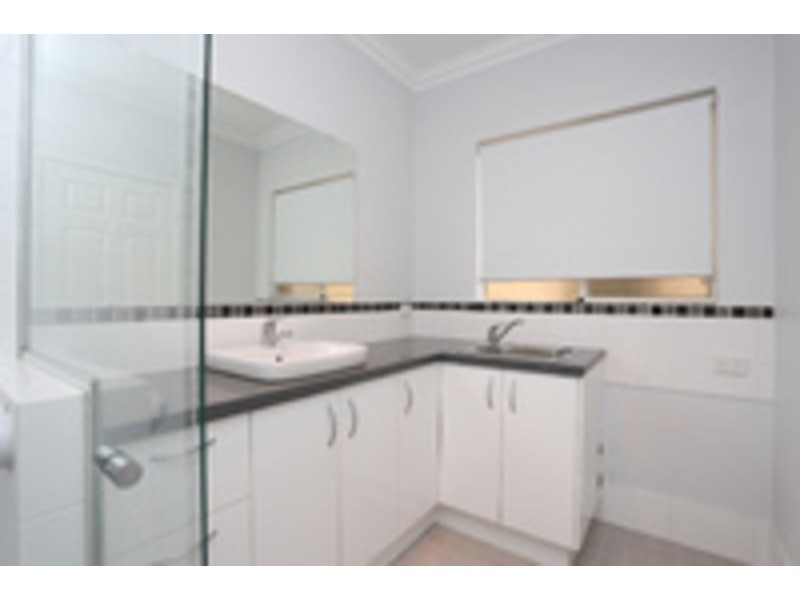 34 Horseshoe circuit, Henley Brook WA 6055