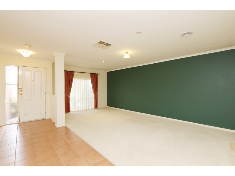 19 John Batman Drive, Melton West VIC 3337