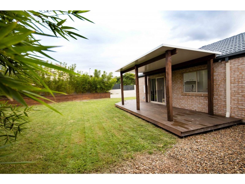2 Bedivere Drive, Ormeau QLD 4208