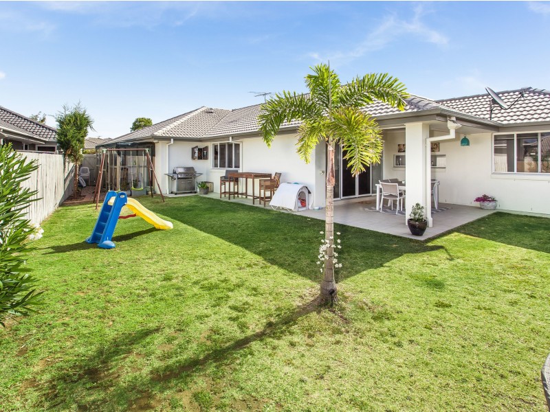 6 Nina Crescent, North Lakes QLD 4509