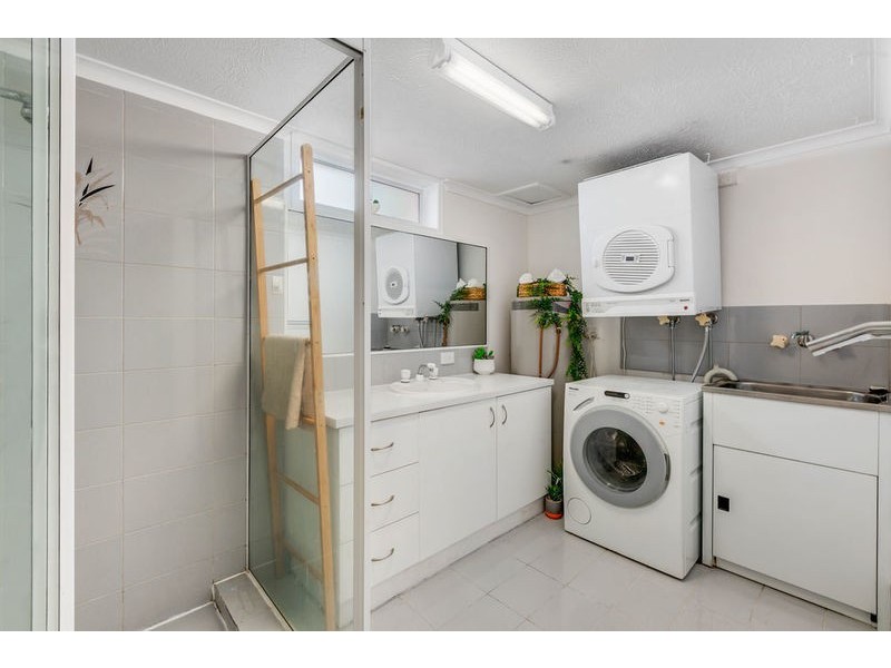 1/10 Brighton Street, Biggera Waters QLD 4216
