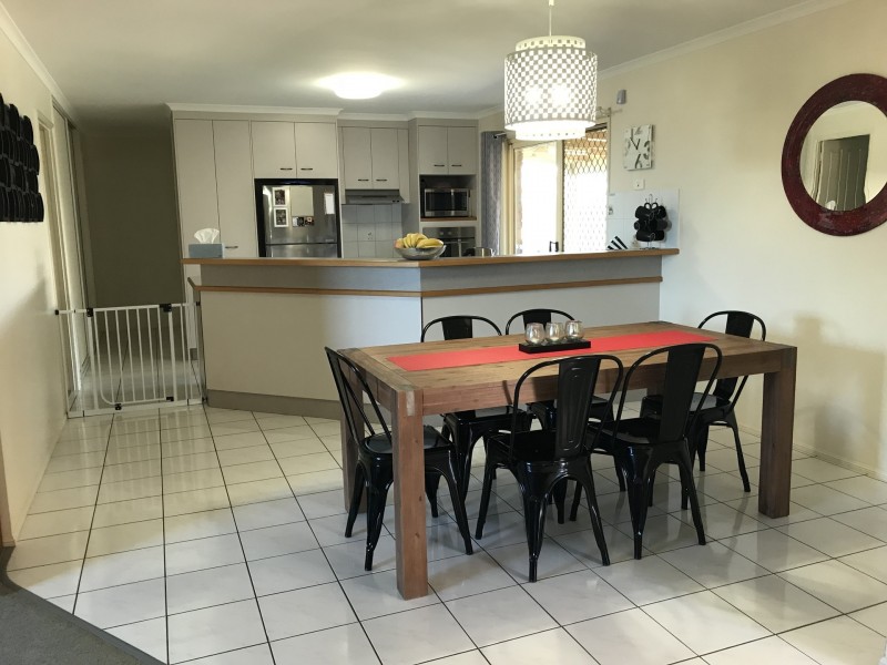 12 Hooper Court, Kepnock QLD 4670