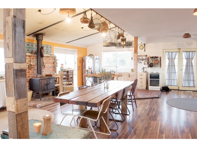 166 Afflecks Road, Toongabbie VIC 3856