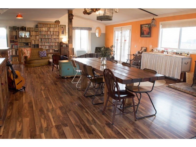 166 Afflecks Road, Toongabbie VIC 3856