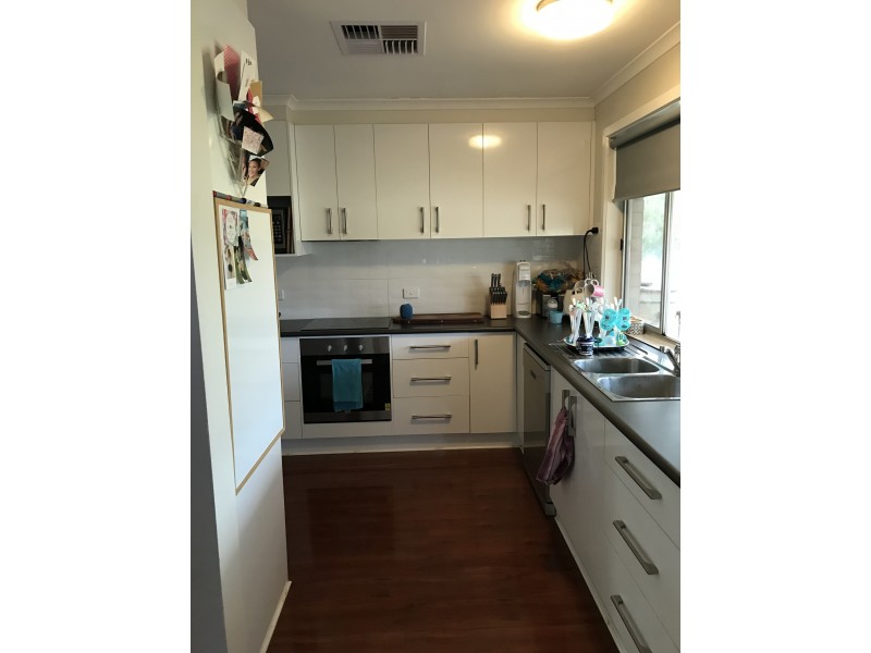 11 Waratah Crescent, Coolamon NSW 2701