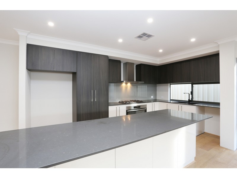 54 MacArthur Avenue, Padbury WA 6025