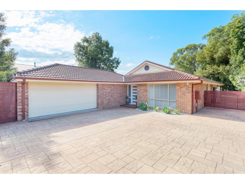 8 Katela Avenue, Bomaderry NSW 2541