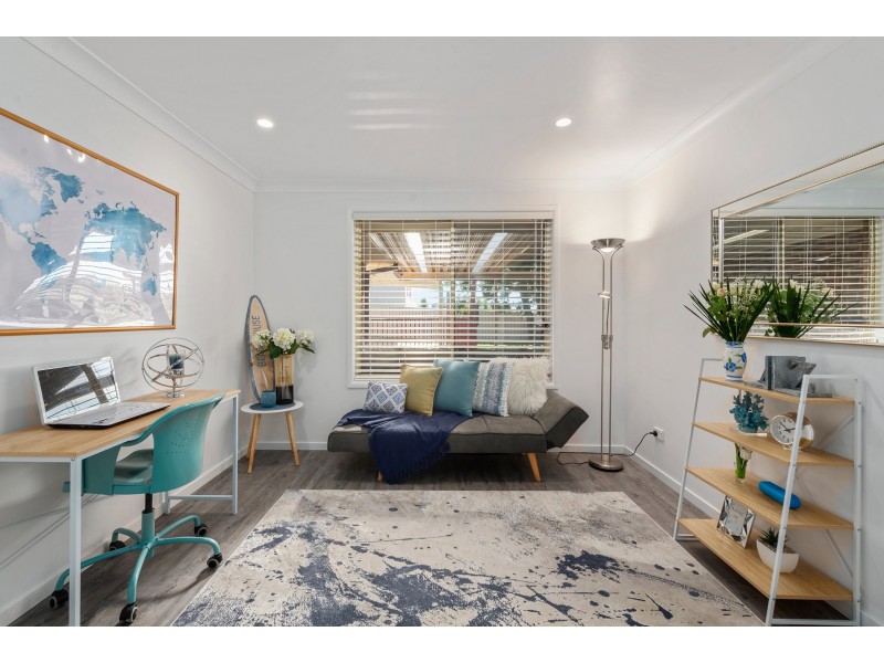 8 Katela Avenue, Bomaderry NSW 2541