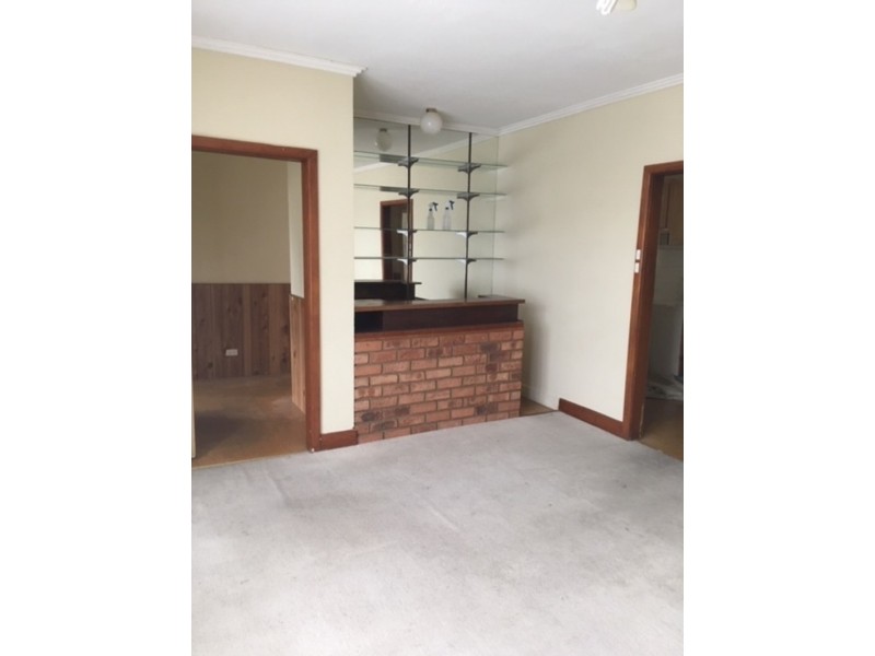 14 Warren Road, Cheltenham VIC 3192