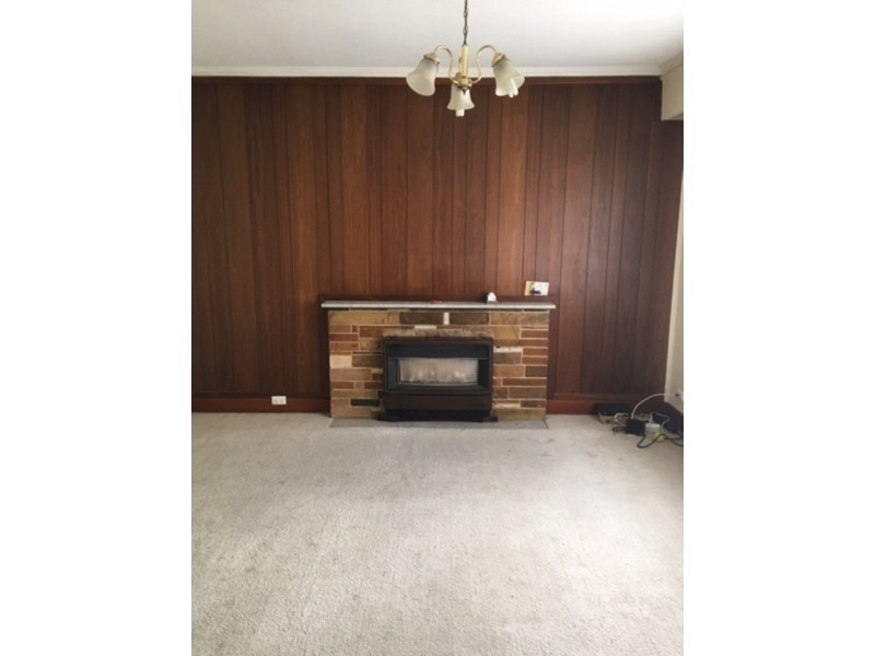 14 Warren Road, Cheltenham VIC 3192