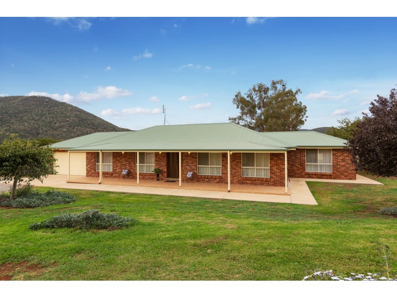 242 Catherine Way, Daruka NSW 2340