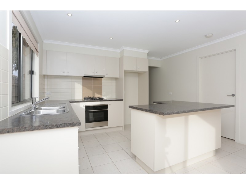 42 Felicity Drive, Tarneit VIC 3029