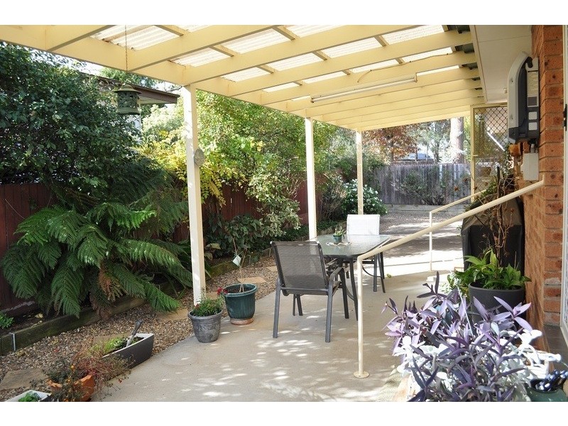 8 Hazel Street, Oaks Estate ACT 2620