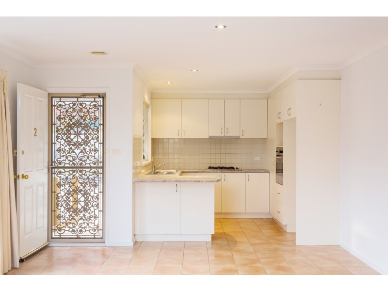 2/14 Harris Street, Hackett ACT 2602