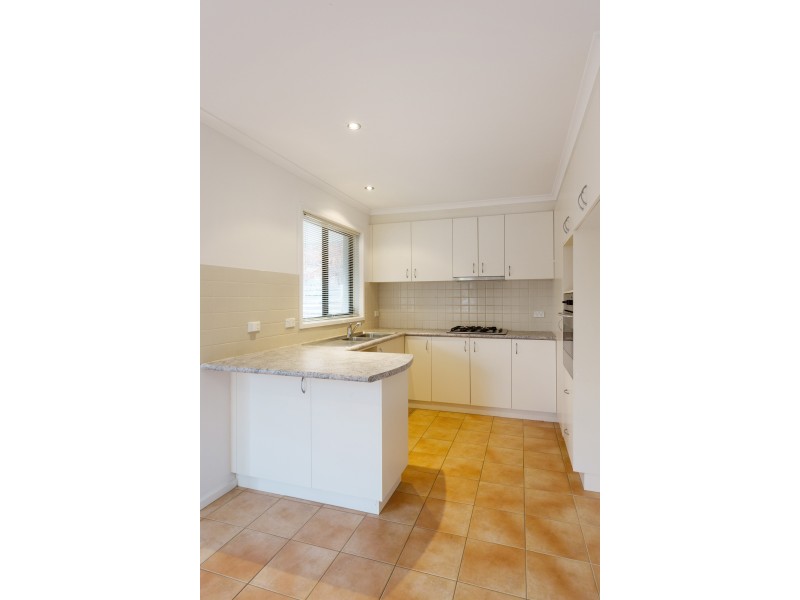 2/14 Harris Street, Hackett ACT 2602