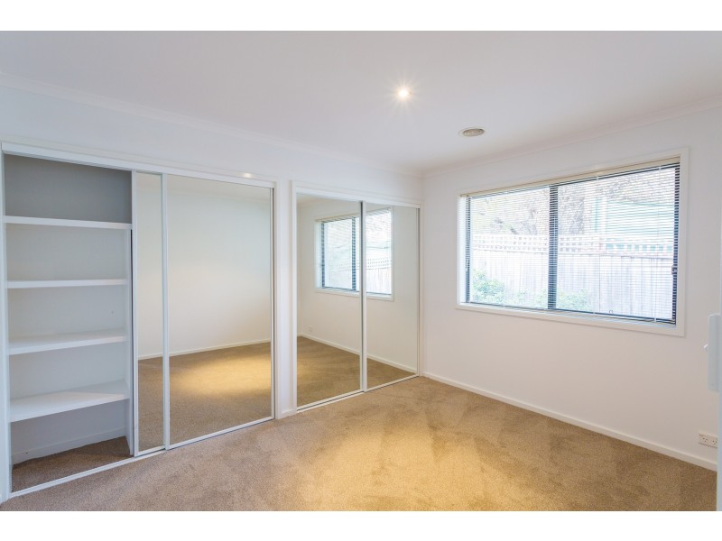 2/14 Harris Street, Hackett ACT 2602