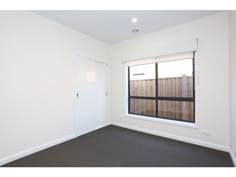 36 Meaford Street, Mickleham VIC 3064