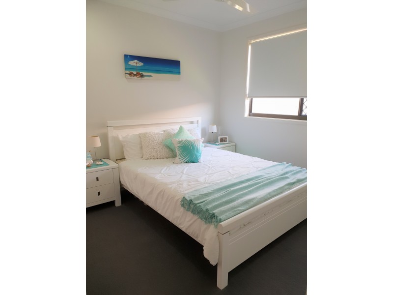 19 Beachmere Street, Burnett Heads QLD 4670