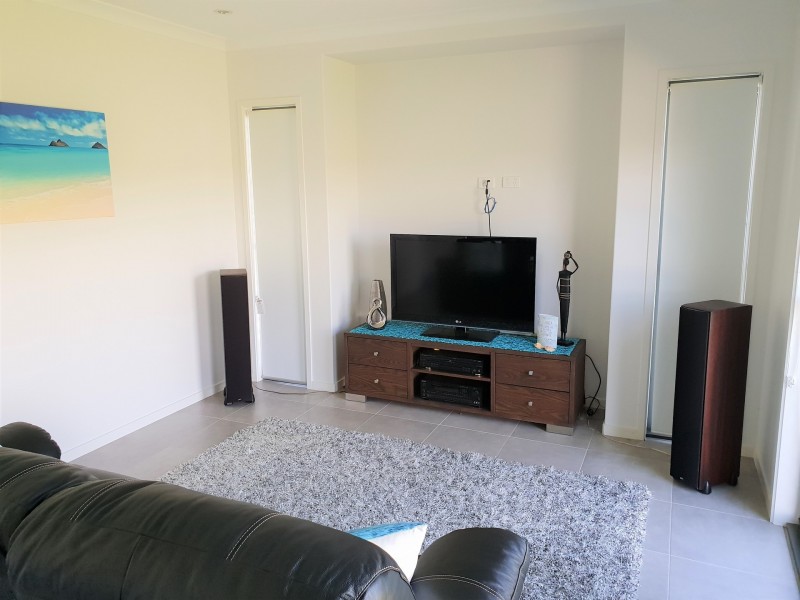 19 Beachmere Street, Burnett Heads QLD 4670