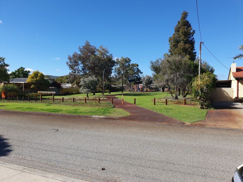 17 Ecton Street, Gosnells WA 6110