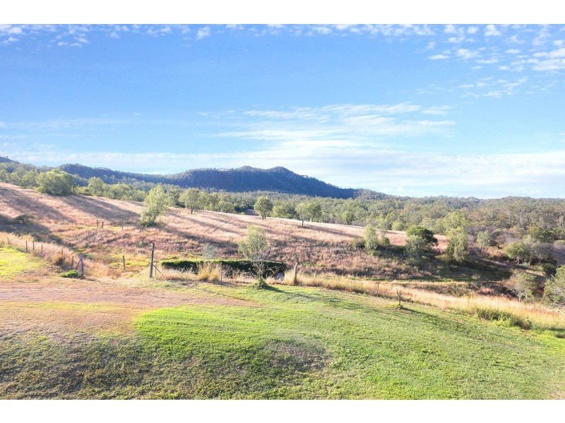 450 Rockmount Road, Rockmount QLD 4344