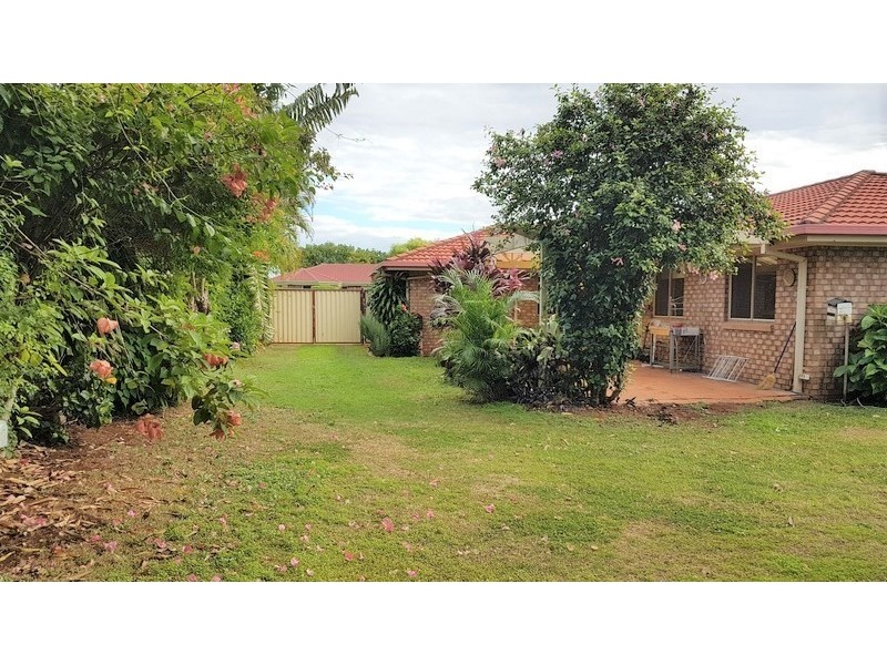 15 Manuela Street, Victoria Point QLD 4165