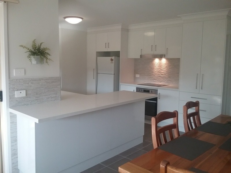 18 Freesia Crescent, Bomaderry NSW 2541