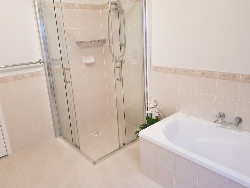 18 Freesia Crescent, Bomaderry NSW 2541