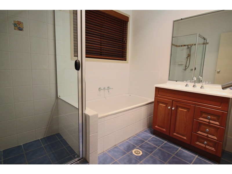 44 Ira Buckby Road West, Cashmere QLD 4500