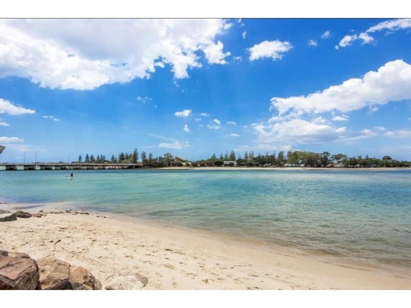 4/13 Bullimah Avenue, Burleigh Heads QLD 4220