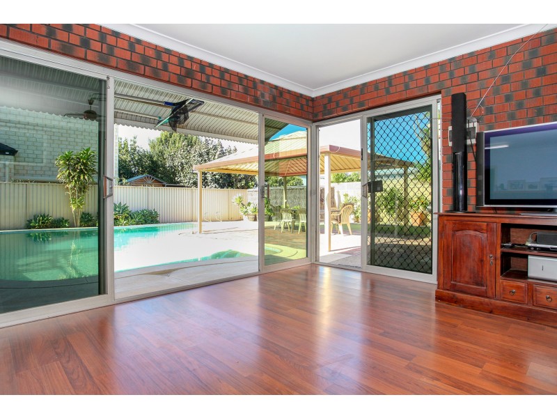 42 Drew Road, Ardross WA 6153