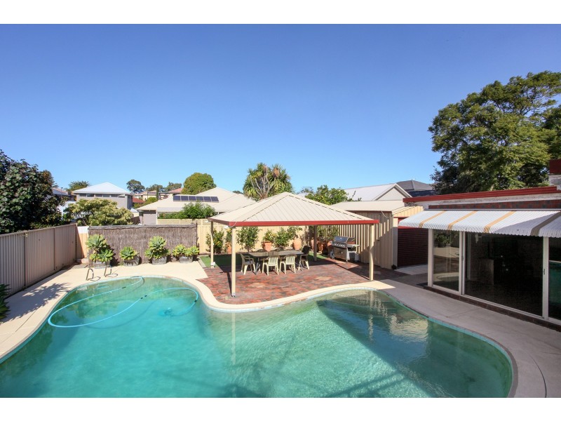 42 Drew Road, Ardross WA 6153