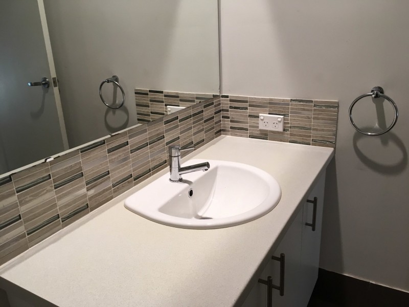 B/15 Oakland Avenue, Cloverdale WA 6105