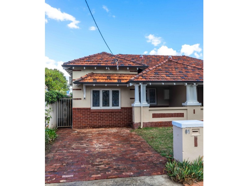 61 Swan Street, Guildford WA 6055