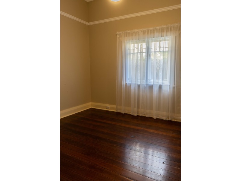61 Swan Street, Guildford WA 6055