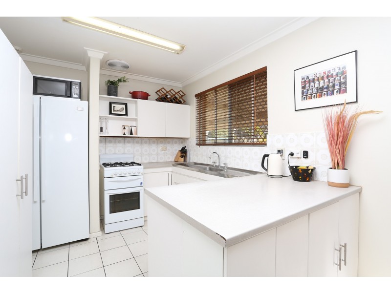 9 Rowlands Court, Padbury WA 6025