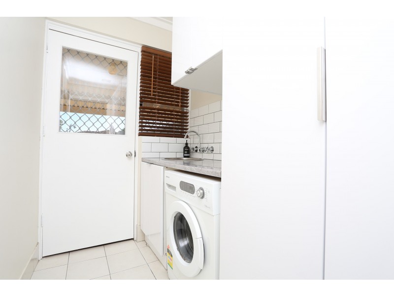 9 Rowlands Court, Padbury WA 6025