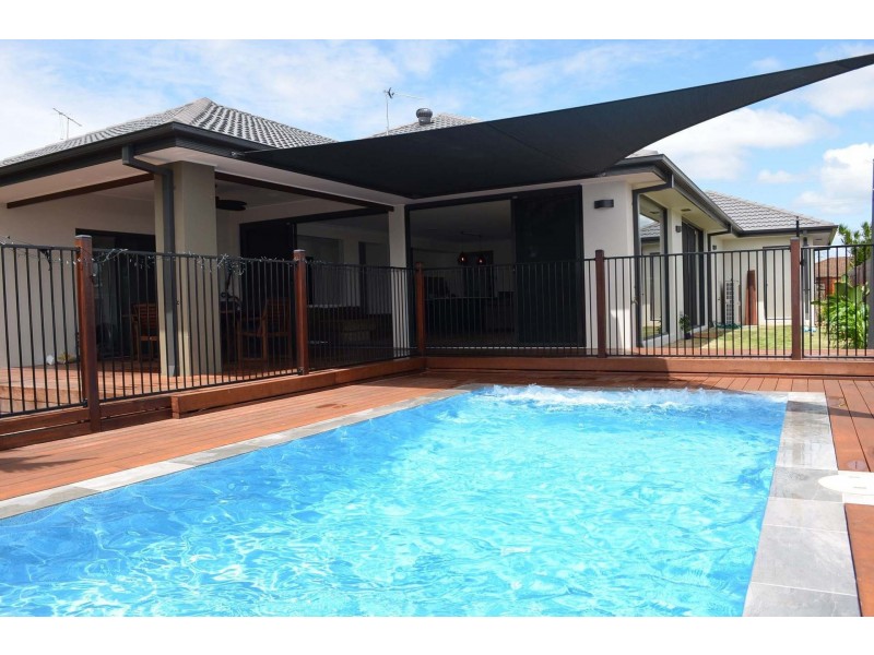 14 Caloola Drive, Tweed Heads NSW 2485