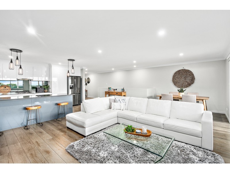 12 Headwater Place, Albion Park NSW 2527