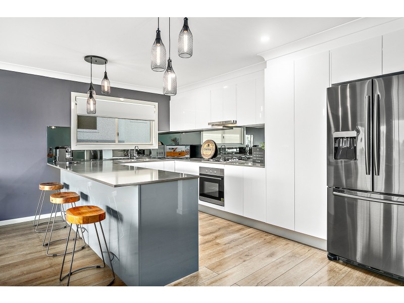 12 Headwater Place, Albion Park NSW 2527