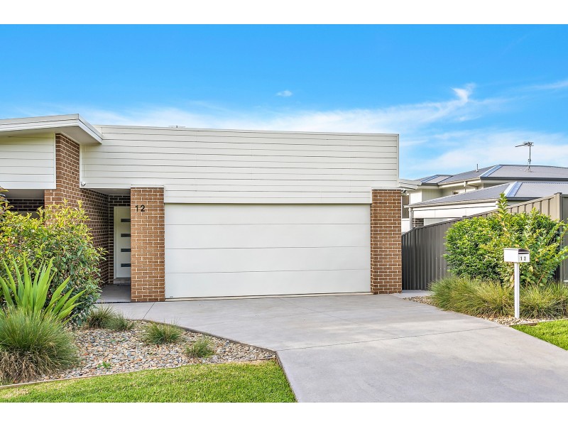 12 Headwater Place, Albion Park NSW 2527