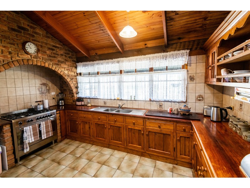 84 Ramon Parade, Laanecoorie VIC 3463