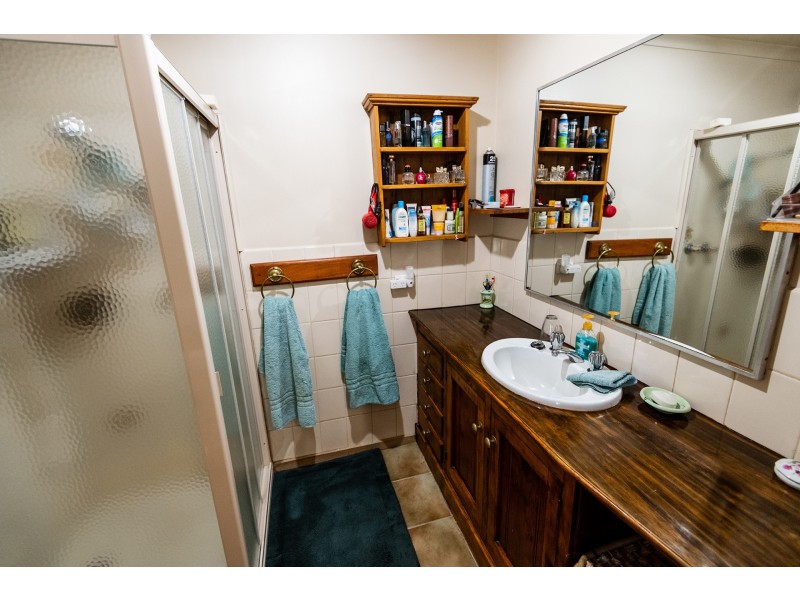 84 Ramon Parade, Laanecoorie VIC 3463