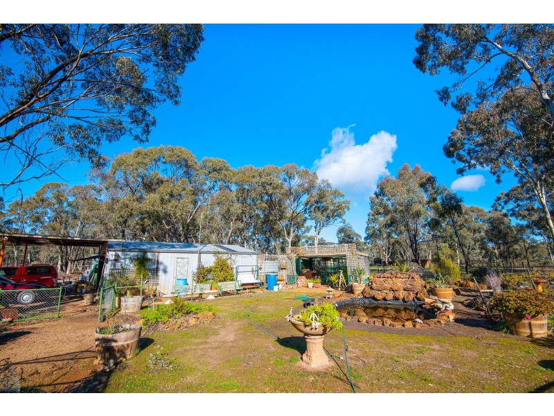 84 Ramon Parade, Laanecoorie VIC 3463