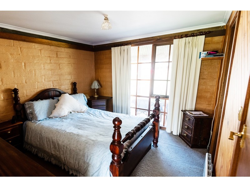 84 Ramon Parade, Laanecoorie VIC 3463