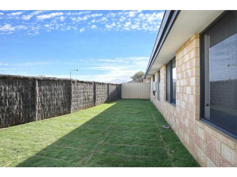 2 Canova Road, Butler WA 6036