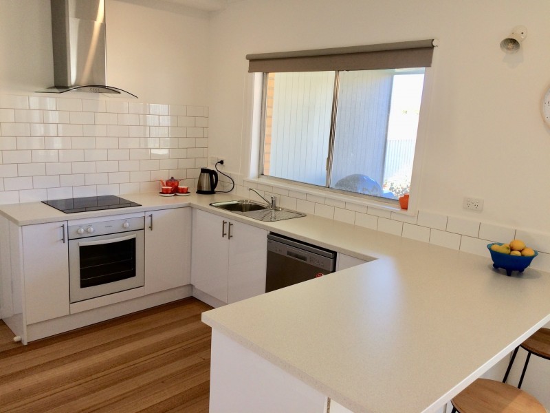 11 DRUID STREET, Golden Square VIC 3555