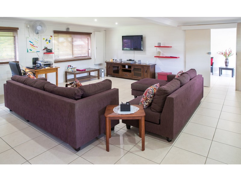 23 Norris Street, Whitfield QLD 4870